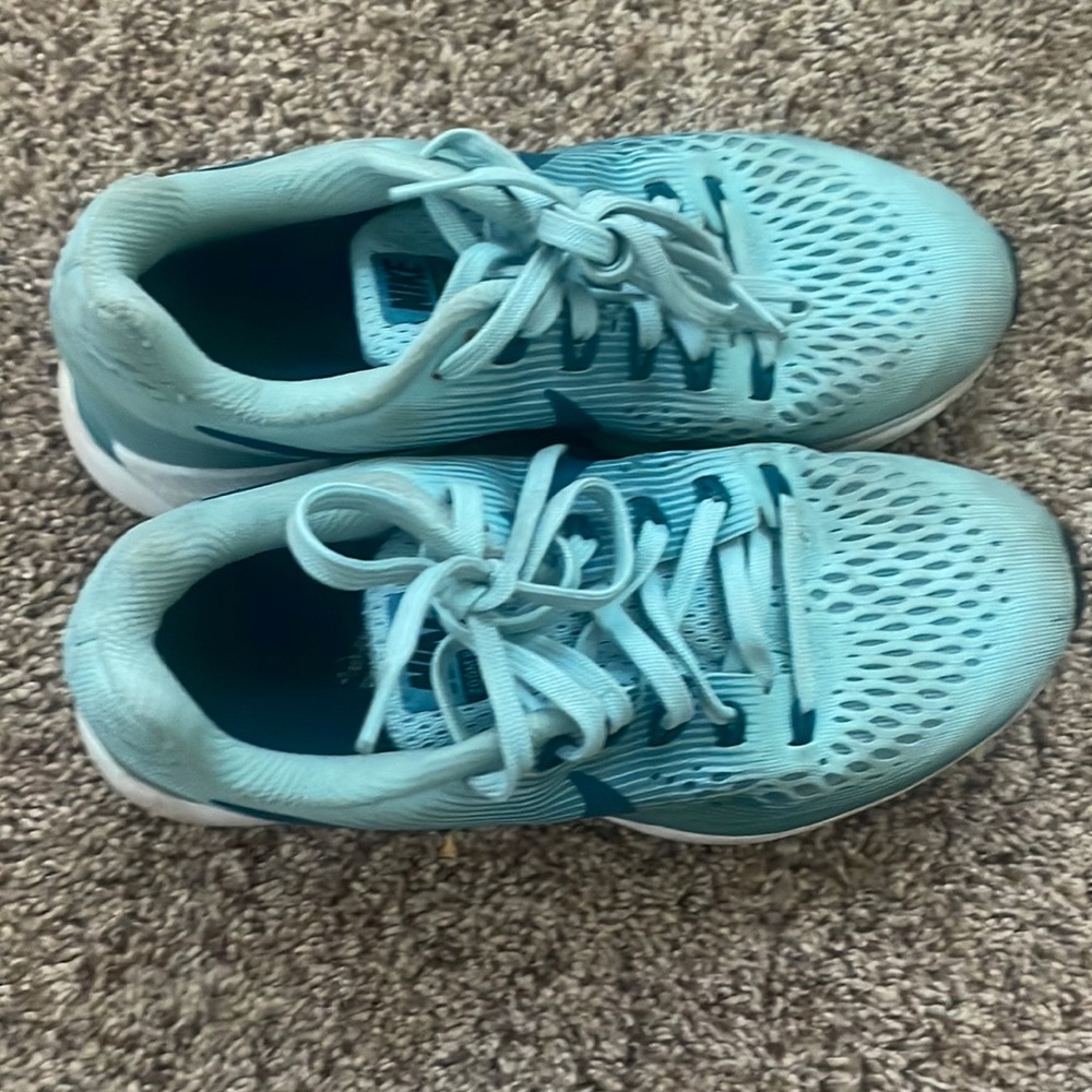 Teal Nike Running Shoes